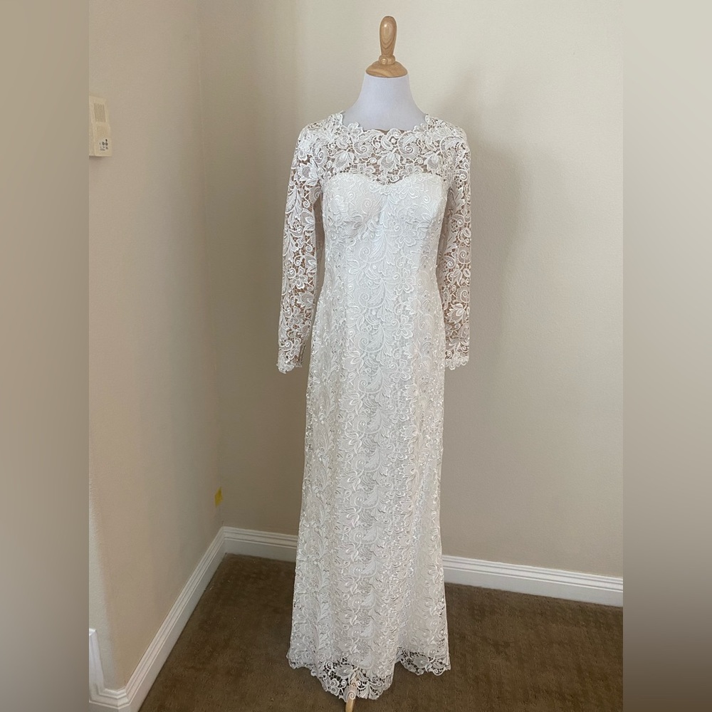 Melissa Sweet Wedding Dress L/S Lace Soft White Nude Back Size 12